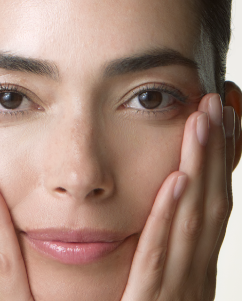 The Moisturizing <br/>Matte Lotion